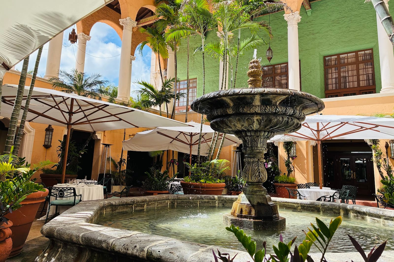 Fountain courtyard at the Biltmore Hotel in Coral Gables