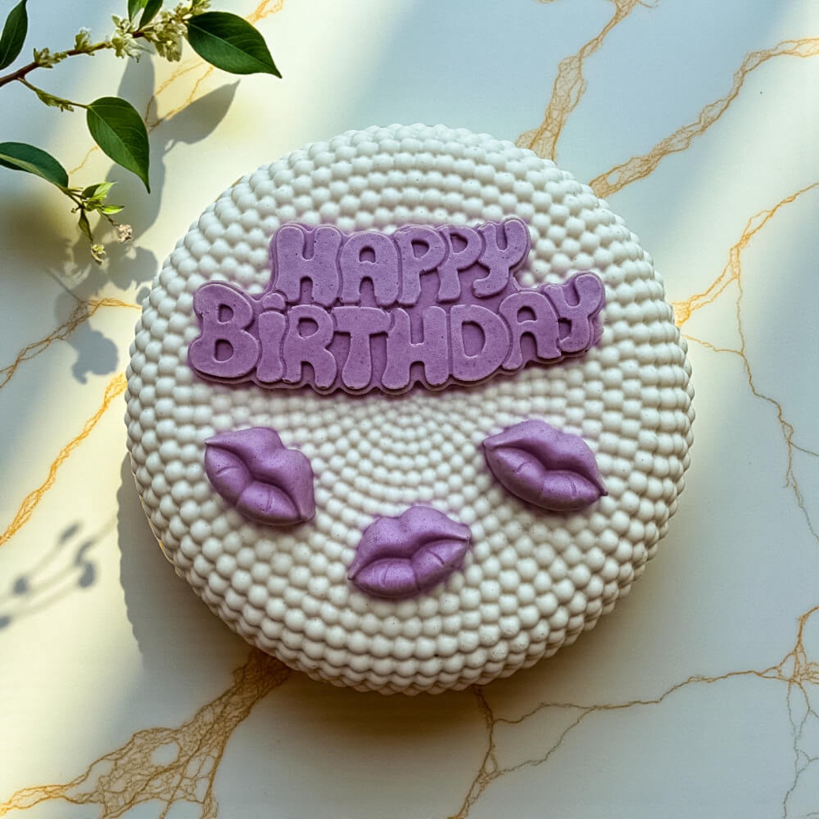 Protein and gluten free cakes, healthy desserts at ZEN Cakes in Miami Beach