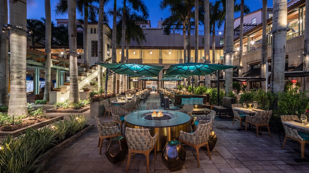 Perry's Steakhouse and Grille in Coral Gables