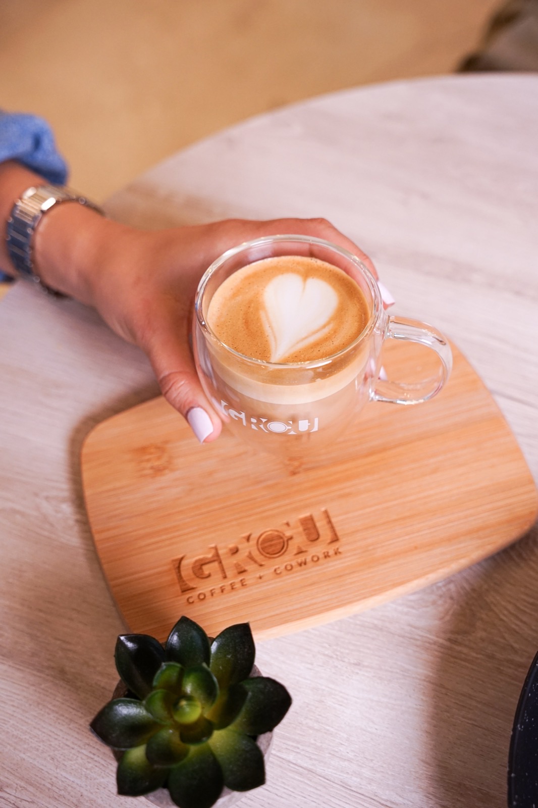 Cortadito in a GROU glass mug with a heart poured in the foam